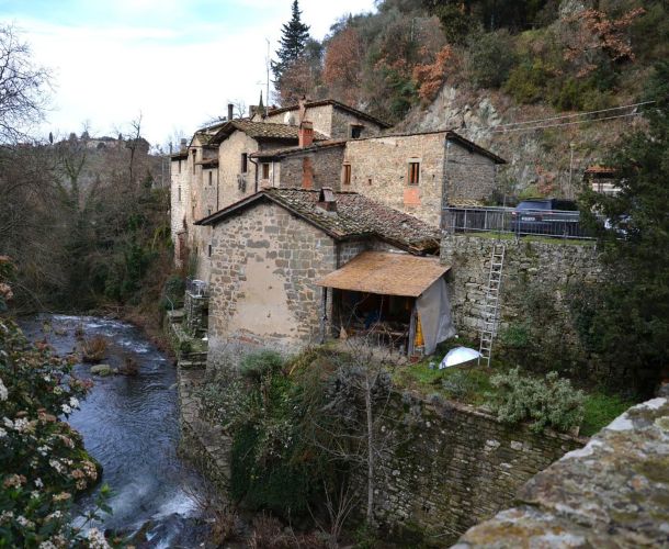 images/percorsi/valdarno/valle-del-vicano/gallery/valle-vicano-04.jpg#joomlaImage://local-images/percorsi/valdarno/valle-del-vicano/gallery/valle-vicano-04.jpg?width=1920&height=1271
